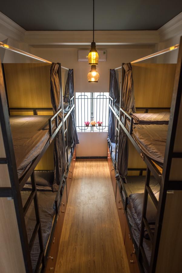 The Like Hostel & Cafe مدينة هوشي منه المظهر الخارجي الصورة